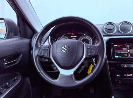 Suzuki - Vitara