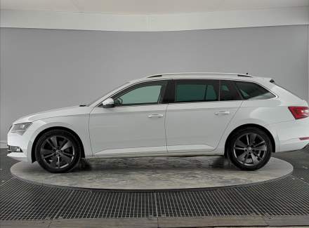 Škoda - Superb