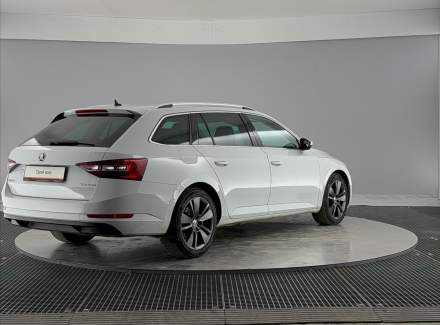 Škoda - Superb