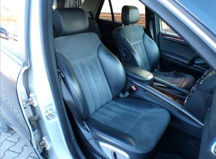 Mercedes-Benz - M-class