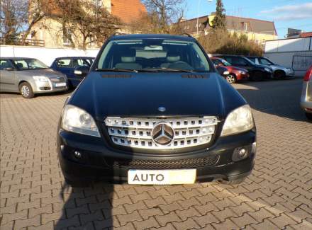 Mercedes-Benz - M-class