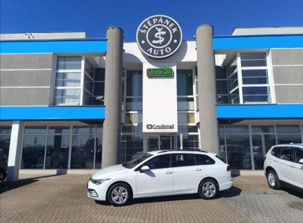 Volkswagen - Golf