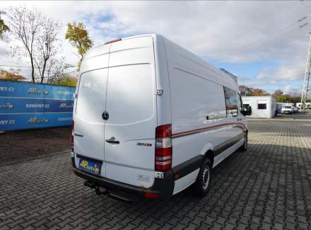 Mercedes-Benz - Sprinter