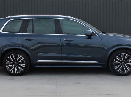 Volvo - XC90