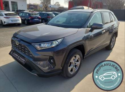 Toyota - RAV 4