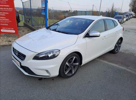 Volvo - V40
