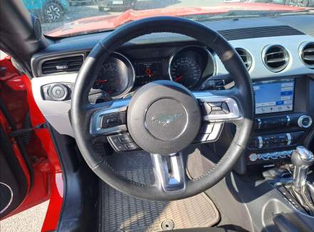 Ford - Mustang