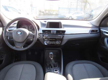 BMW - X1