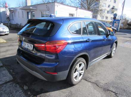 BMW - X1
