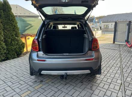 Suzuki - SX4