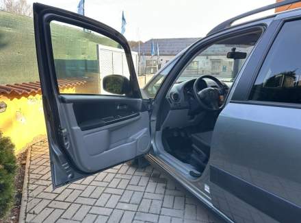 Suzuki - SX4