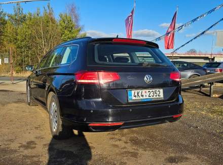 Volkswagen - Passat