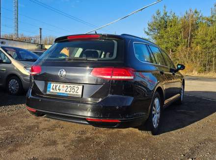 Volkswagen - Passat