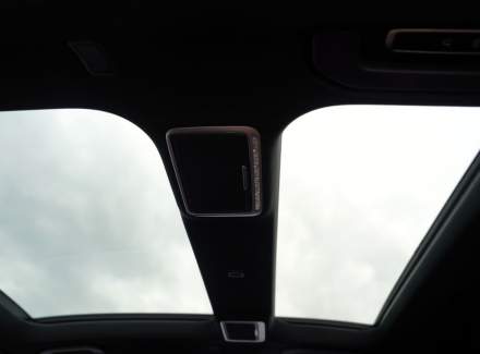 Mercedes-Benz - S-class