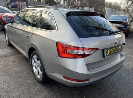 Škoda - Superb