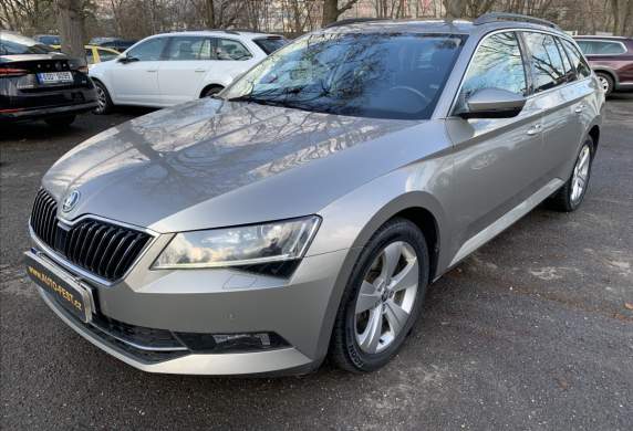 Škoda - Superb