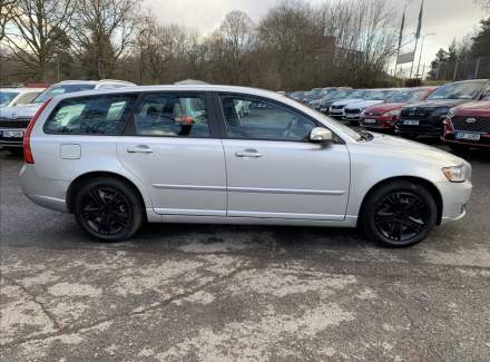 Volvo - V50