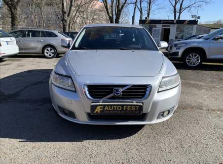 Volvo - V50