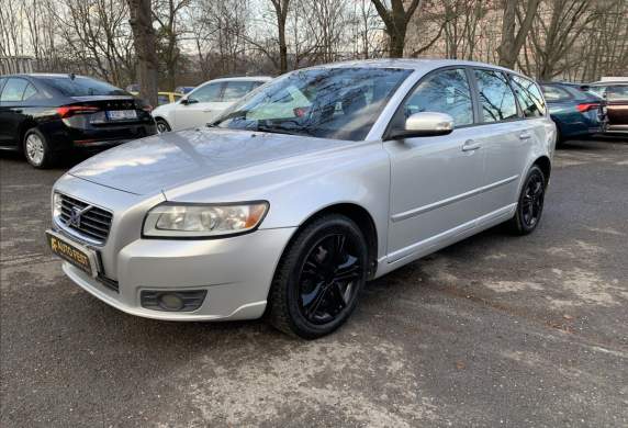 Volvo - V50