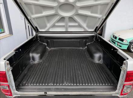 Toyota - Hilux