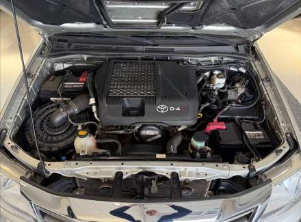 Toyota - Hilux