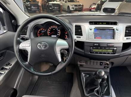 Toyota - Hilux