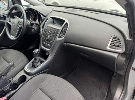 Opel - Astra
