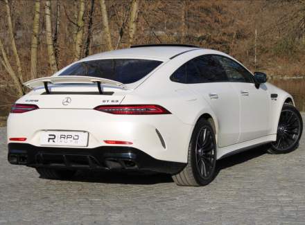 Mercedes-Benz - AMG GT