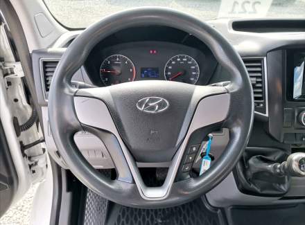 Hyundai - H 350