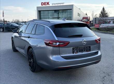 Opel - Insignia