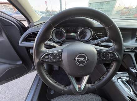 Opel - Insignia