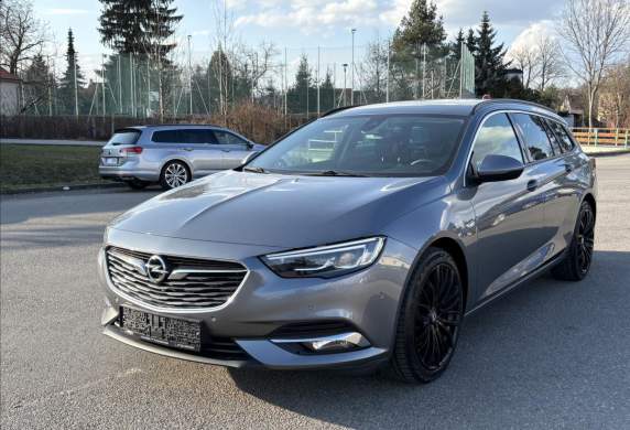 Opel - Insignia
