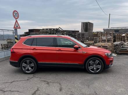 Volkswagen - Tiguan