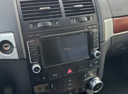 Volkswagen - Touareg