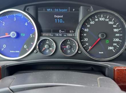 Volkswagen - Touareg