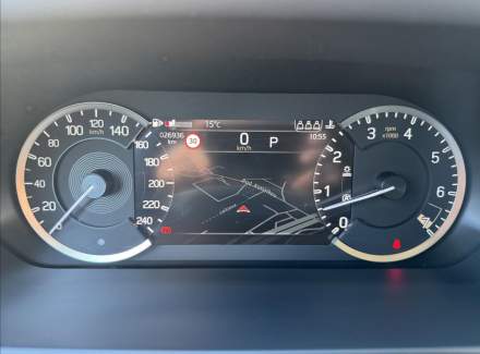 Land Rover - Defender