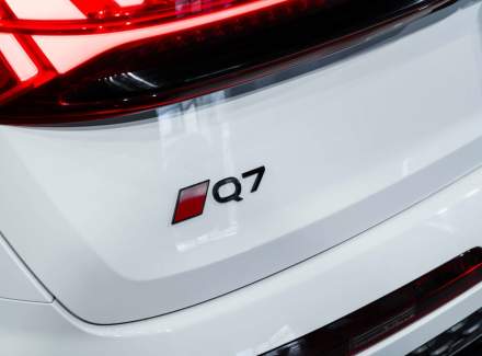 Audi - Q7