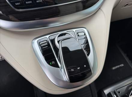 Mercedes-Benz - V-class