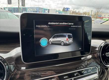 Mercedes-Benz - V-class