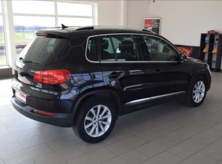 Volkswagen - Tiguan