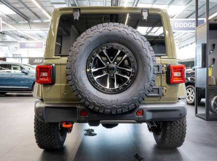Jeep - Wrangler