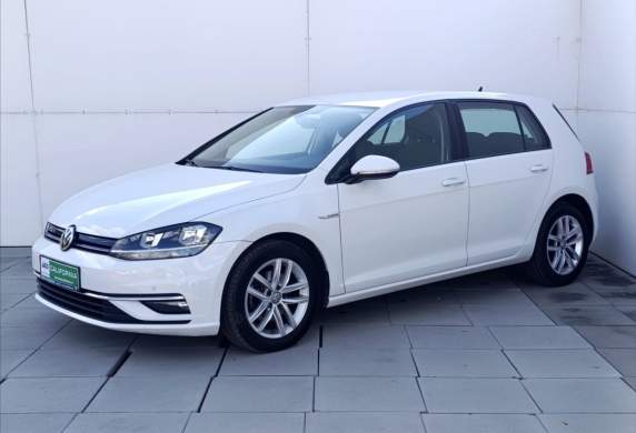 Volkswagen - Golf