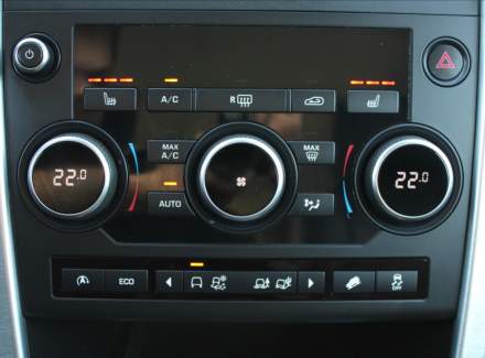 Land Rover - Discovery Sport