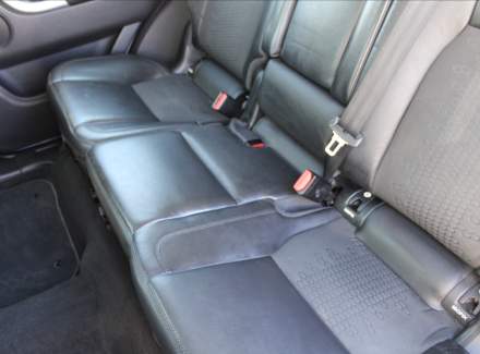 Land Rover - Discovery Sport