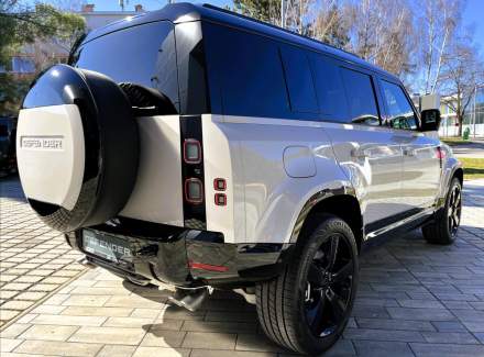 Land Rover - Defender