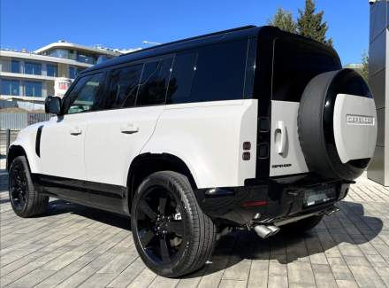 Land Rover - Defender