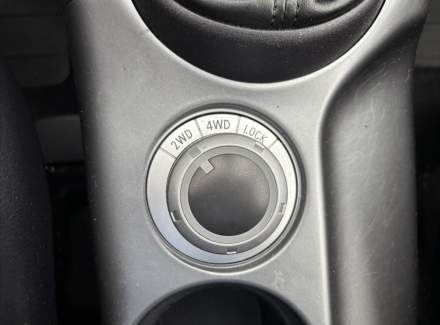 Mitsubishi - Outlander