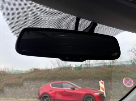 Mitsubishi - Outlander