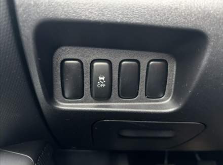 Mitsubishi - Outlander