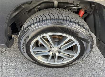 Jeep - Grand Cherokee